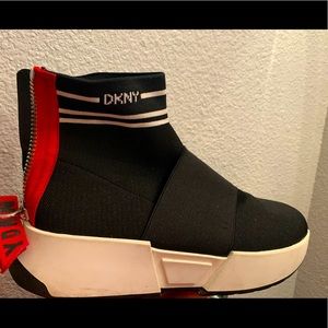 DKNY high top